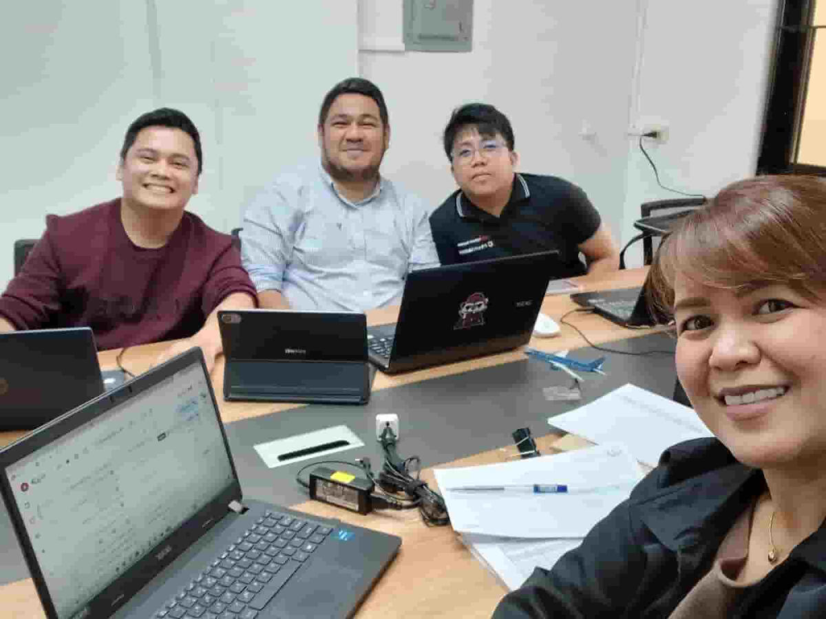 Smiles all around while working through the modules. Smiles all around while working through the modules.